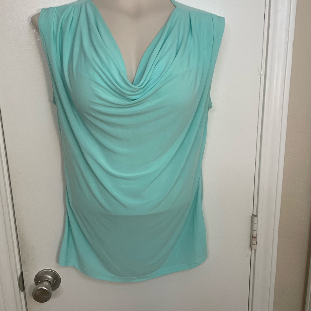 Sleeveless Cowl Neck Camisole in Mint